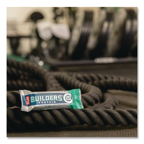 Image of CLIF® Bar Builders Protein Bar, Chocolate Mint, 2.4 Oz Bar, 12 Bars/box