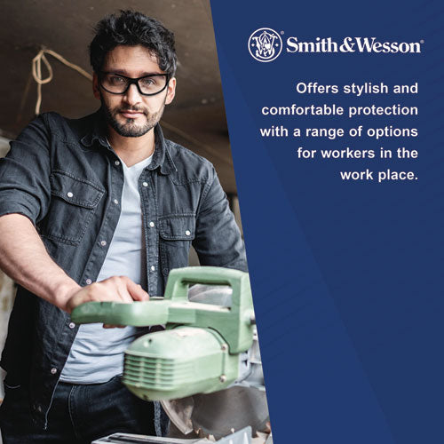 Image of Smith & Wesson® Safety Glasses Carrying Pouch with Belt Clip, 4.25 x 0.25 x 4.25, Black, 12/Carton