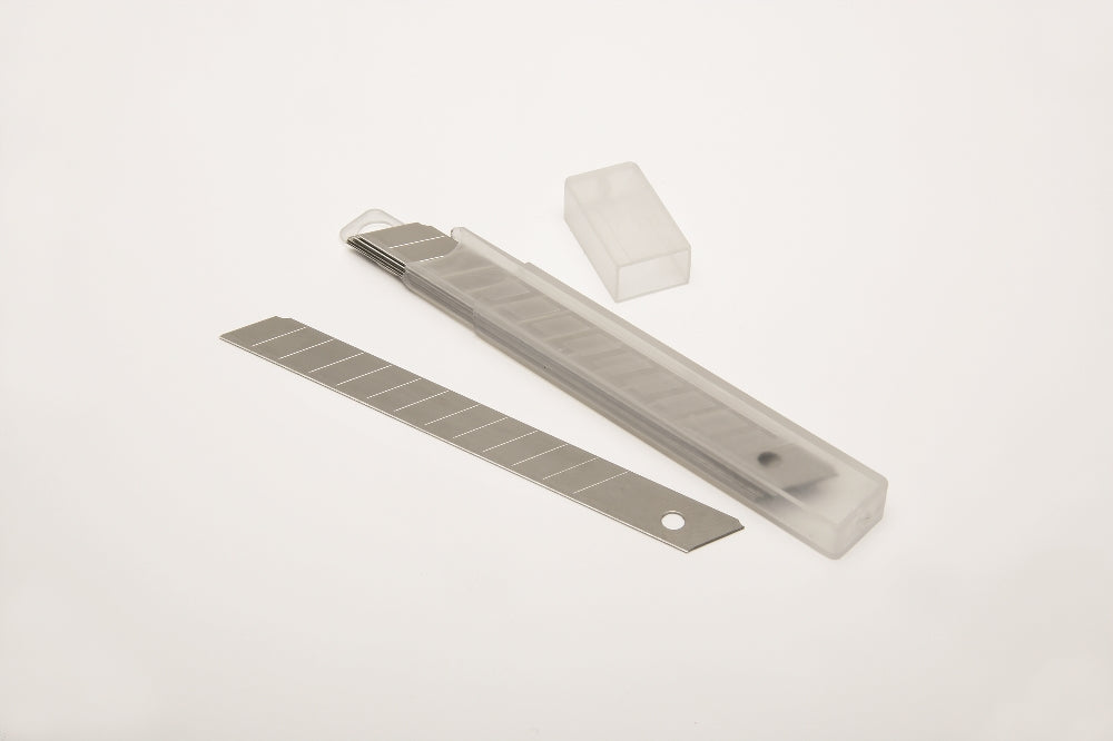 Image of Replacement Blades for Standard-Duty Utility Knife 5110-01-621-5253, 9mm Blades, 13 Point