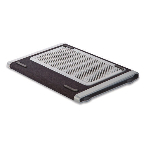 Image of Targus® Chill Mat Plus With 4-Port Hub, Black