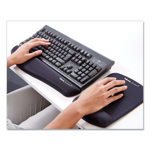 Image of Fellowes® PlushTouch Mouse Pad with Wrist Rest, 7.25 x 9.38, Black