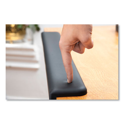 Image of 3M Gel Wrist Rest for Standing Desks, 30.13 x 3.25, Black